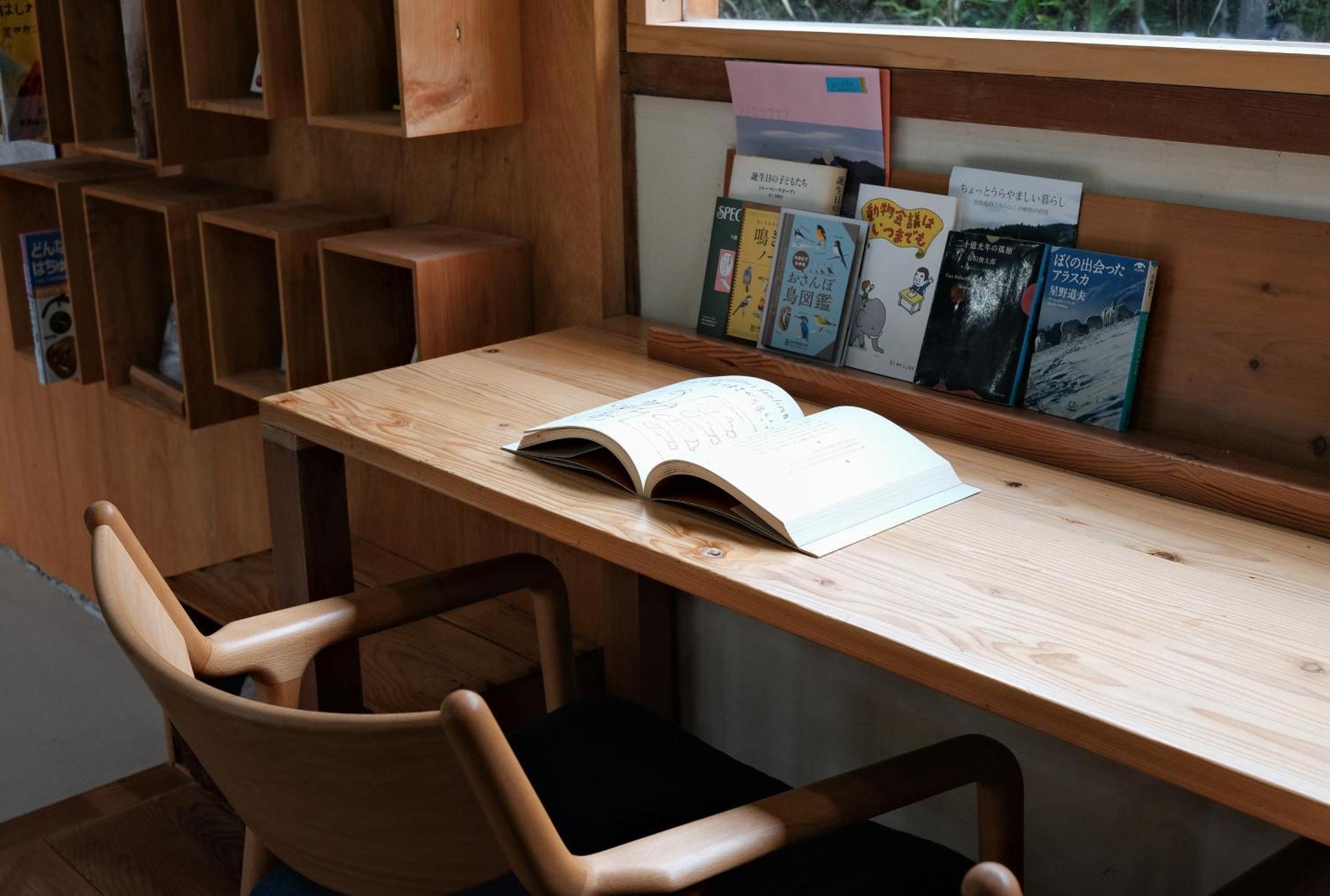 猫と図書館のある宿 草地家 Kusachike Minamiawaji Bagian luar foto