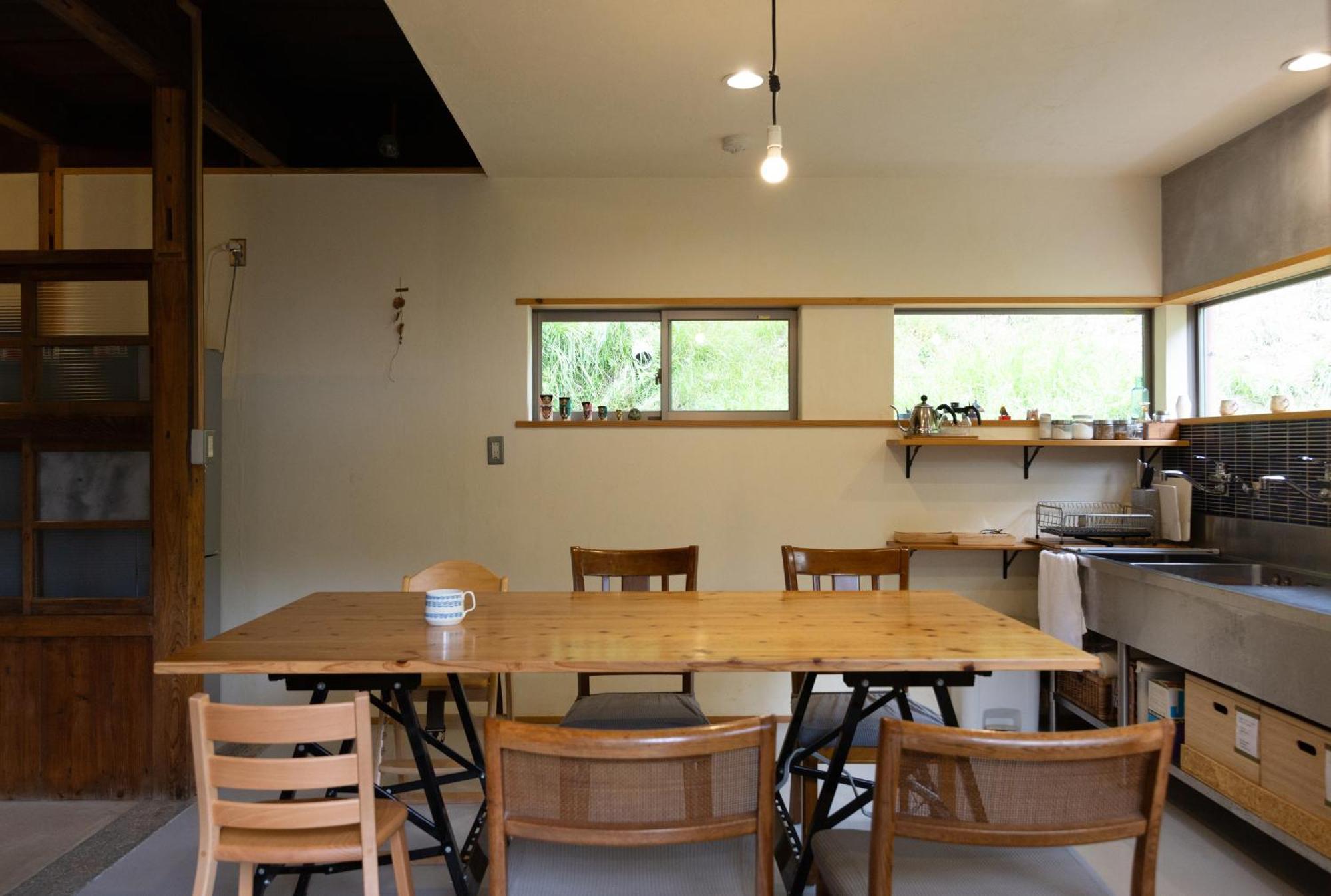 猫と図書館のある宿 草地家 Kusachike Minamiawaji Bagian luar foto